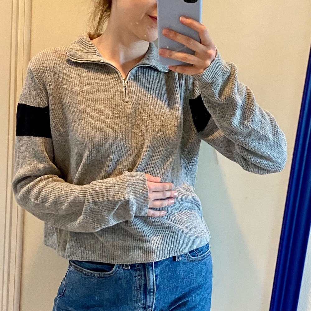 Brandy Melville Quarter Zip Cropped Sweater